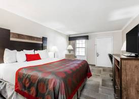 Days Inn by Wyndham Wilmington Brandywine 5
