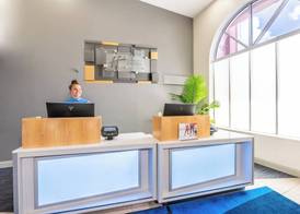 Holiday Inn Express & Suites BRADENTON WEST by IHG 3