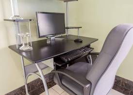 Rodeway Inn & Suites Hayward 3