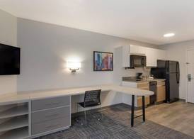 MainStay Suites Denver Tech Center 5