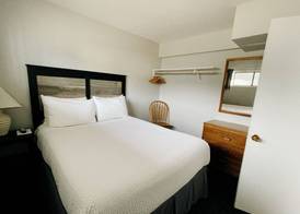 The Sandcastle Beachfront Hotel 5