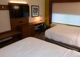 Holiday Inn Express & Suites PITTSBURGH - MONROEVILLE by IHG 3