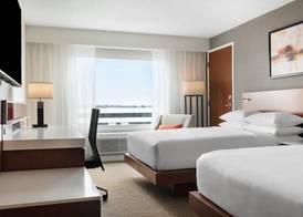 Delta Hotels by Marriott Indianapolis Airport 4
