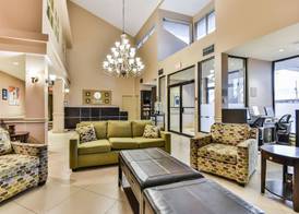 Comfort Inn & Suites Ambassador Bridge 5