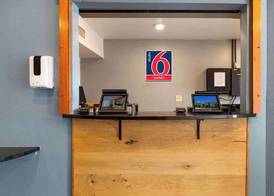 Studio 6 Extended Stay Cincinnati Sharonville OH 3
