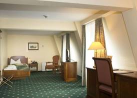Schlossparkhotel Schkopau 5