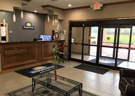 Days Inn by Wyndham Baytown East 2