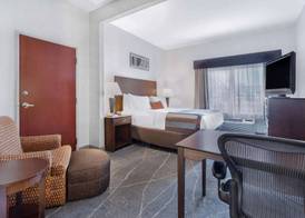 Wingate by Wyndham Tinley Park 4