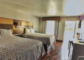 Scottish Inns & Suites Shenandoah Woodlands Mall 5