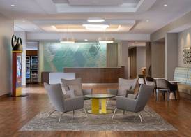 SpringHill Suites by Marriott Orlando at FLAMINGO CROSSINGS Town Center-Western Entrance 2
