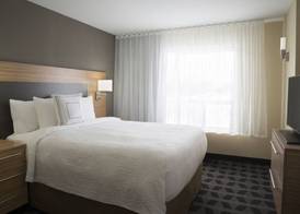Fairfield Inn & Suites by Marriott Ottawa Kanata 4
