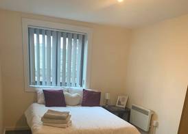 Luxury Stay With Sauna, Gym, and Pool in Leicester 3