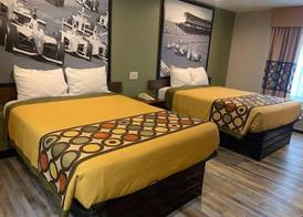 Super 8 by Wyndham Frankfort IN 2