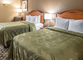 Quality Inn & Suites Columbus West - Hilliard 4