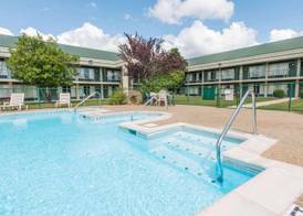 Days Inn by Wyndham Elizabethtown 3