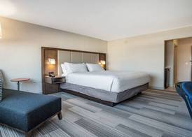 Holiday Inn Express & Suites PLATTEVILLE by IHG 5