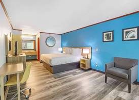 Days Inn by Wyndham Foley - North Gulf Shores 5