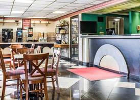 Econo Lodge Scranton near Montage Mountain 2