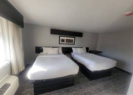 Orchard Park Motel 3