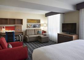 TownePlace Suites by Marriott Windsor 3
