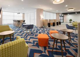 La Quinta Inn & Suites By Wyndham Queens NYC JFK AirTrain 5