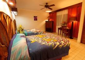Manta Ray Bay Resort 4