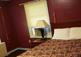 Windmill Inn Lynden 3