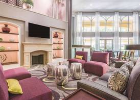 La Quinta Inn & Suites by Wyndham University Area Chapel Hill 3