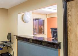 Super 8 By Wyndham Franklin/Middletown Area 2