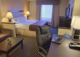 Baymont by Wyndham Dallas/ Love Field 5