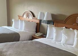Quality Inn Huntington University Area 4
