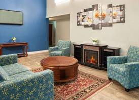 Baymont Toledo Airport Hotel Swanton 4