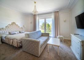 Hotel Kiston 4