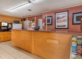 Econo Lodge Charlottesville North - University Area 2