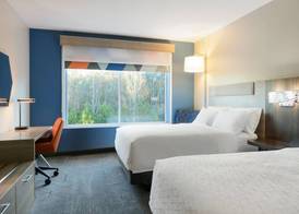 Holiday Inn Express & Suites ZION by IHG 4
