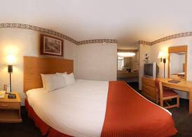 Days Inn by Wyndham Columbus Fairgrounds 4
