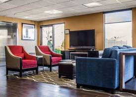 Quality Inn & Suites NJ State Capital Area 2