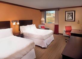 Four Points by Sheraton Asheville Downtown 4