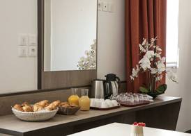 Hotel Clermont Estaing 4