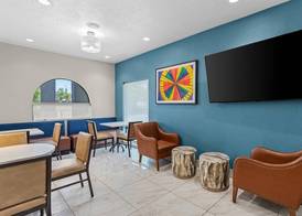 Quality Inn & Suites Sunport Airport Albuquerque 5