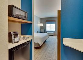 Holiday Inn Express & Suites WEATHERFORD by IHG 4