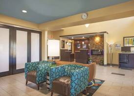 La Quinta by Wyndham Elizabethtown 4