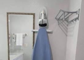 Regency Inn 5