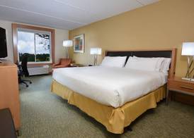 Holiday Inn Express & Suites HIGH POINT SOUTH by IHG 5