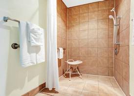 Days Inn & Suites by Wyndham Albuquerque West 5