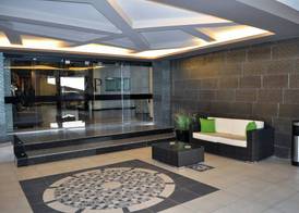 Hotel Abastos Plaza 3