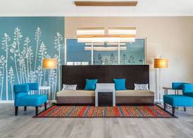 Sleep Inn & Suites Newport News City Center Area 2