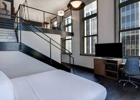 Courtyard by Marriott Cincinnati Downtown 3