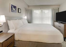 Sonesta ES Suites Anaheim Resort Area 5