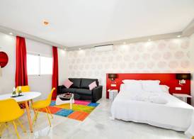 The Zentral Arenal Suites 4